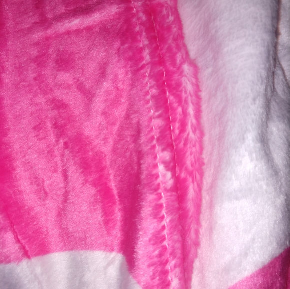 Ghost Blankets - Picture 3 of 3